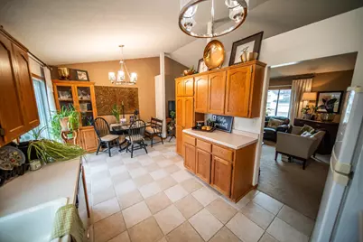 6012 Fairway Dr NW, Rochester, MN 55901 - Photo 9