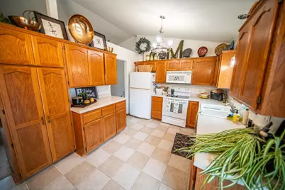 6012 Fairway Dr NW, Rochester, MN 55901 - Photo 7