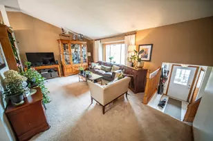 6012 Fairway Dr NW, Rochester, MN 55901 - Photo 3