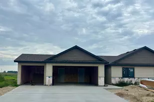 309 11th Street N, Goodhue, MN 55027 - Photo 1