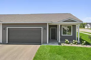 123 Gambel St, River Falls, WI 54022 - Photo 1