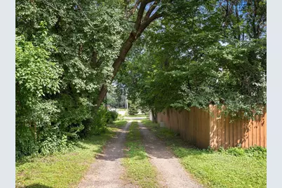 3214 Groveland School Road, Minnetonka, MN 55391 - Photo 1