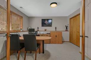 203 Carver Creek Pl, Carver, MN 55315 - Photo 25