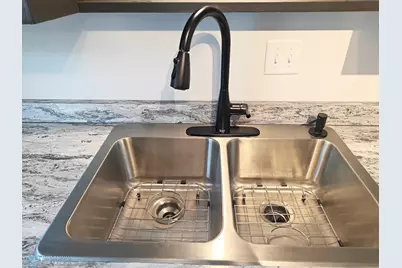 1309 16th Avenue S, Moorhead, MN 56560 - Photo 11