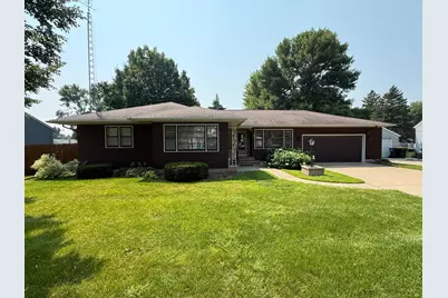 104 2nd Avenue NW, Fairfax, MN 55332 - Photo 1