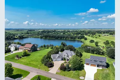 3706 Pebble Hills Dr, Fergus Falls, MN 56537 - Photo 3