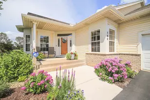 580 Holly Ln N, Oakdale, MN 55128 - Photo 1