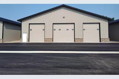 7826 Unit 4 County Rd 42 NE, Alexandria, MN 56308 - Photo 1