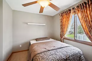 10200 Upper 205th St W, Lakeville, MN 55044 - Photo 11