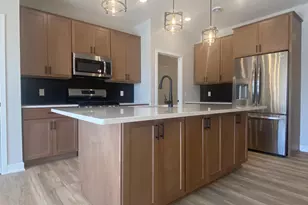 13751 Hollybrook Circle, Apple Valley, MN 55124 - Photo 3