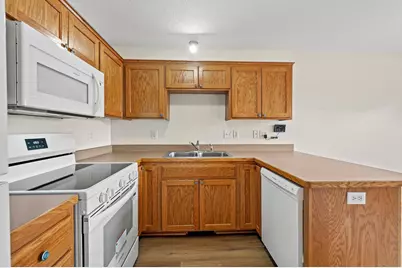 435 Garfield Street, Dresser, WI 54009 - Photo 7