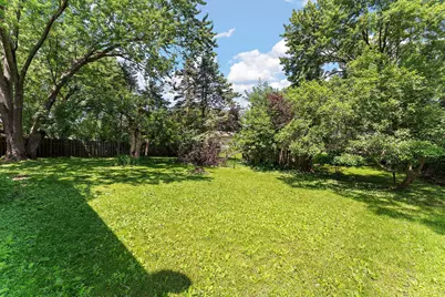 405 Judith Avenue, Roseville, MN 55113 - Photo 11