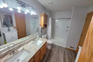 3487 York Dr, Woodbury, MN 55125 - Photo 7