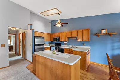 3487 York Drive, Woodbury, MN 55125 - Photo 3