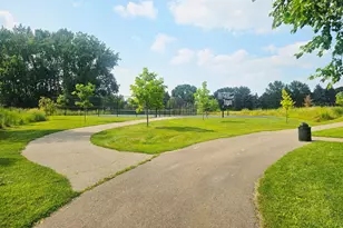 3487 York Dr, Woodbury, MN 55125 - Photo 29