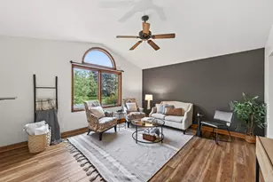 341 Wedgewood Dr, Mahtomedi, MN 55115 - Photo 1