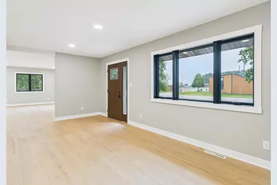 306 Elk Street NW, Warroad, MN 56763 - Photo 11