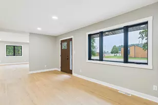 306 Elk St NW, Warroad, MN 56763 - Photo 11