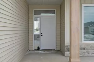 4769 32nd St S, Fargo, ND 58104 - Photo 3