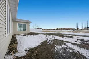4769 32nd St S, Fargo, ND 58104 - Photo 23