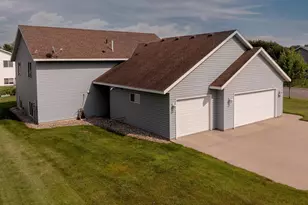 704 Pleasant View Ln, Litchfield, MN 55355 - Photo 55