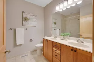 2225 Village Ter, Bloomington, MN 55431 - Photo 25