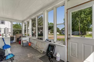 203 W Oak St, Osakis, MN 56360 - Photo 23