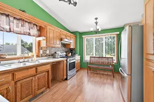 516 Cottonwood Street Southwest, Isanti, MN 55040 - Photo 9