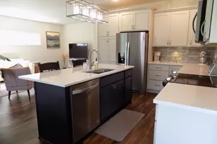 510 Kodiak Dr NW, Stewartville, MN 55976 - Photo 7