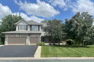 1463 Ashbourne Cir, Shakopee, MN 55379 - Photo 1
