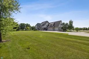 2508 Rose Creek Pkwy S, Fargo, ND 58104 - Photo 3