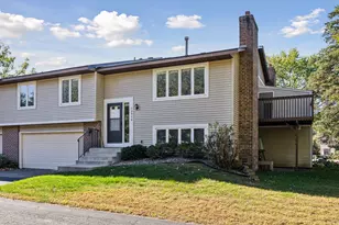 13910 Herald Ct, Apple Valley, MN 55124 - Photo 3