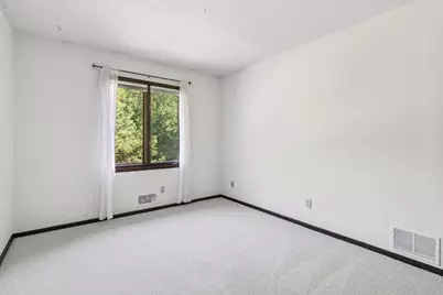 13910 Herald Court, Apple Valley, MN 55124 - Photo 17