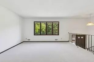 13910 Herald Ct, Apple Valley, MN 55124 - Photo 5