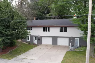 217 20th Ave S, South Saint Paul, MN 55075 - Photo 1