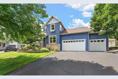 613 Diamond Drive, Hudson, WI 54016 - Photo 1