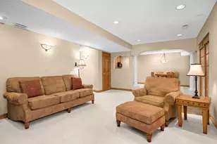 4117 Countryview Dr, Eagan, MN 55123 - Photo 39