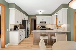 4117 Countryview Dr, Eagan, MN 55123 - Photo 11