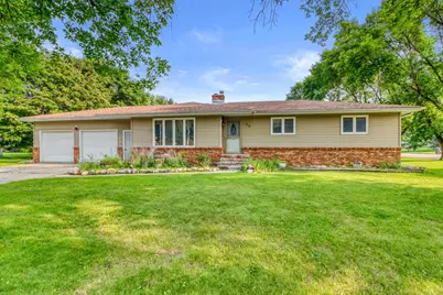 805 6th Avenue SE, Barnesville, MN 56514 - Photo 1