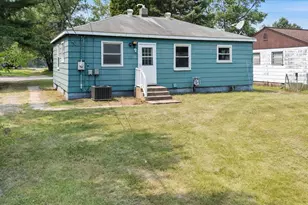 908 Clover Ln, Grand Rapids, MN 55744 - Photo 21