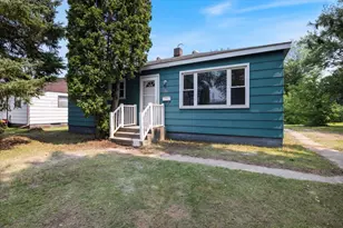 908 Clover Ln, Grand Rapids, MN 55744 - Photo 23