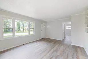 908 Clover Ln, Grand Rapids, MN 55744 - Photo 5