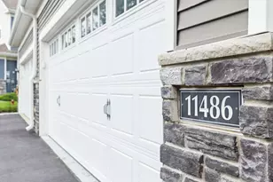 11486 81st Pl N, Maple Grove, MN 55369 - Photo 5