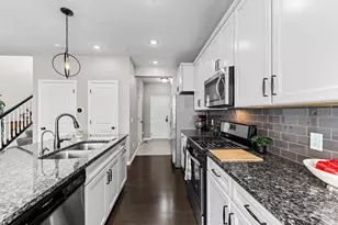 11486 81st Pl N, Maple Grove, MN 55369 - Photo 21