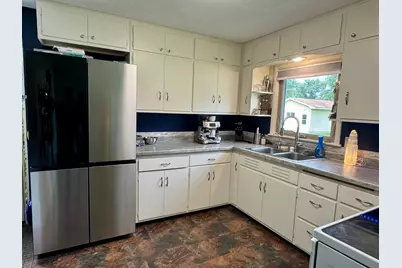 705 S 12th Street, Olivia, MN 56277 - Photo 7