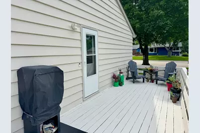 705 S 12th Street, Olivia, MN 56277 - Photo 3