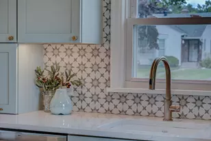 764 Cottage Ave W, Saint Paul, MN 55117 - Photo 1