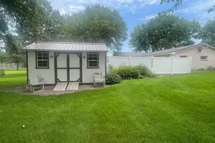 644 2nd Ave, Brewster, MN 56119 - Photo 3