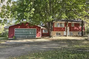 35726 710th Ave, Saint James, MN 56081 - Photo 15