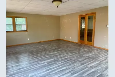 300 N Lincoln Street, Redwood Falls, MN 56283 - Photo 9